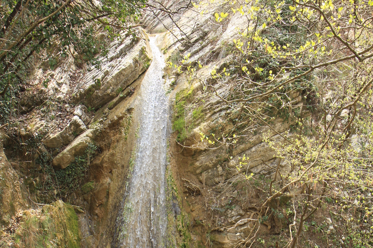 Le cascate di Gaina a Monticelli Brusati Visit Lake Iseo Portale Ufficiale turismo Lago d'Iseo Le cascate di Gaina a Monticelli Brusati Visit Lake Iseo Portale Ufficiale turismo Lago d'Iseo